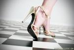 Cassandra &ndash; Bildserie 1 &ndash; Füße und Schuhe in HD bei FeetandShoes.de