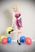 Princess Jen &ndash; Bildserie 2 &ndash; Füße und Schuhe in HD bei FeetandShoes.de