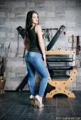 Carmela &ndash; Bildserie 2 &ndash; Füße und Schuhe in HD bei FeetandShoes.de